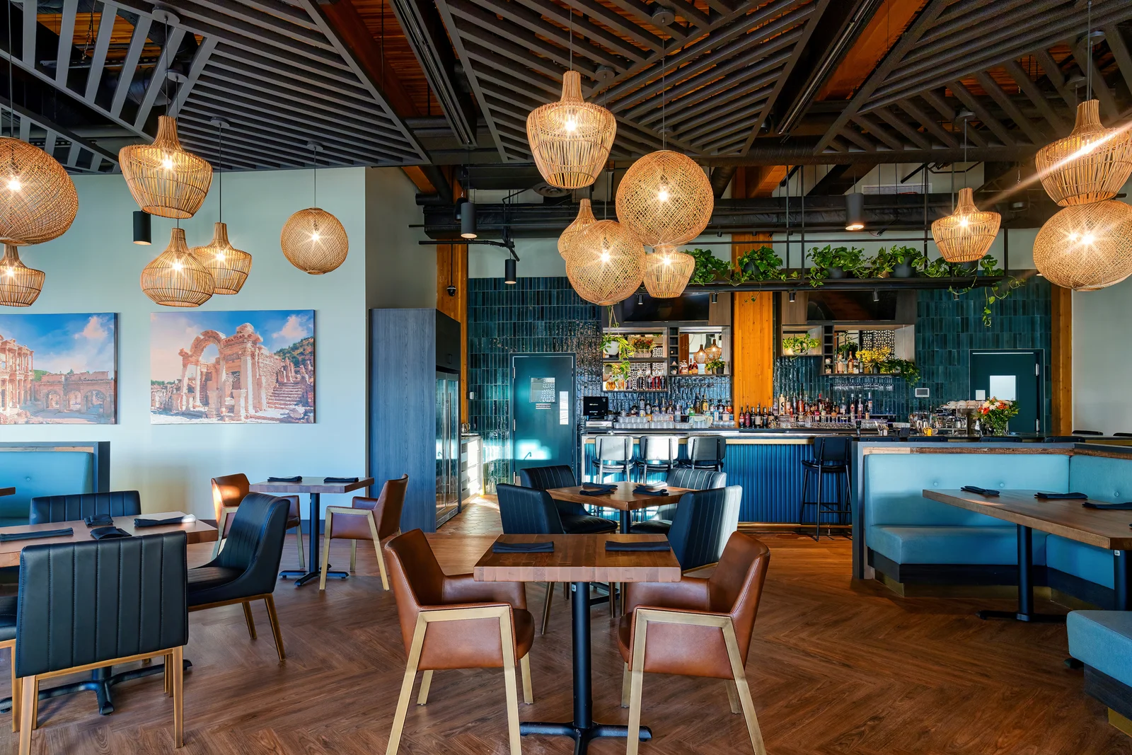 Zula Kitchen Wine Bar