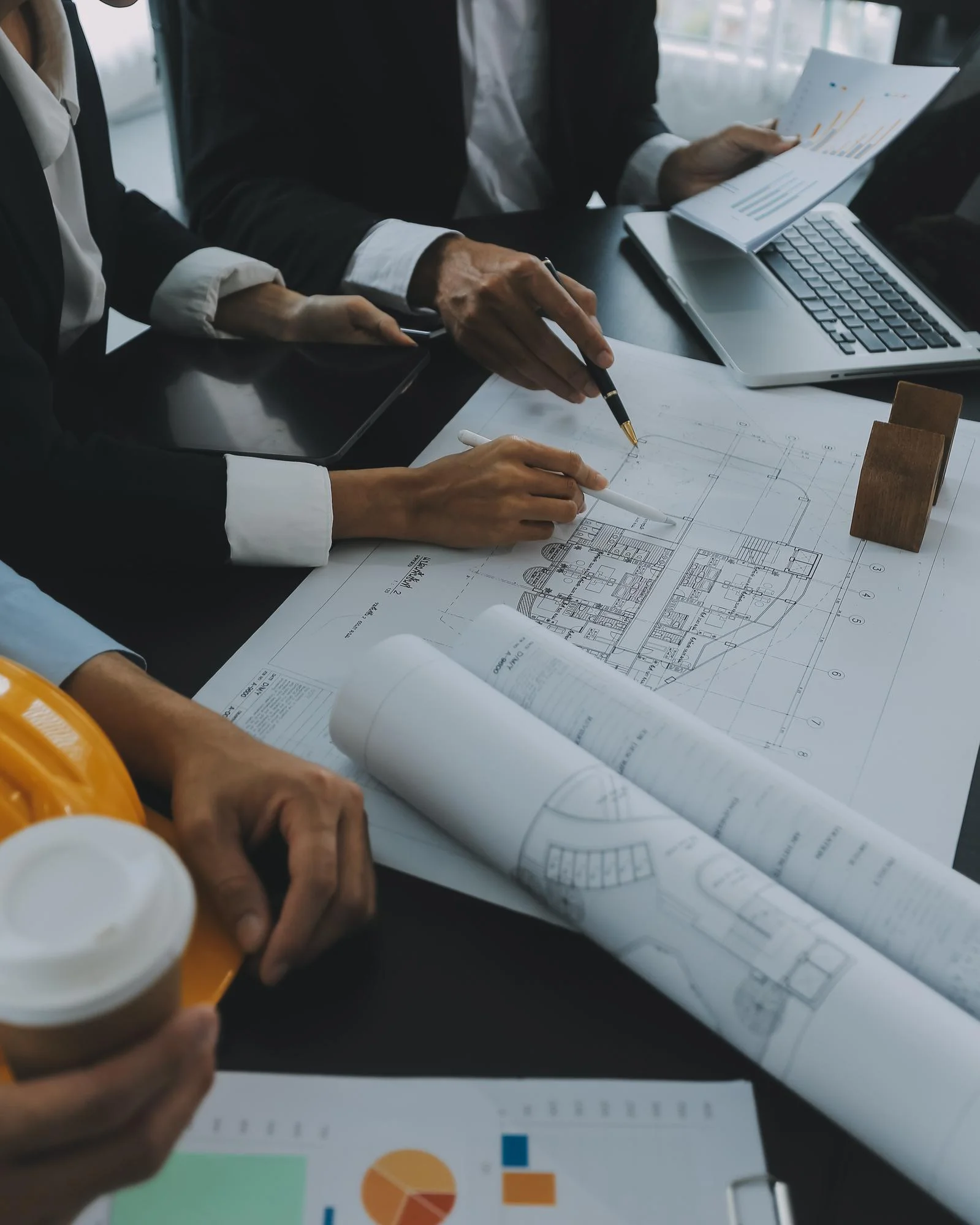 Construction project management services in Edmonton